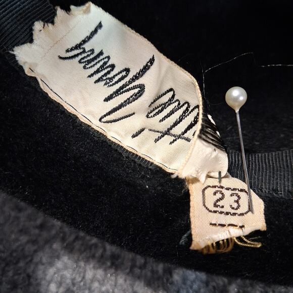 Nettie Young Vintage Cocktail Hat Women Black Velvet Gold Trim 1950s